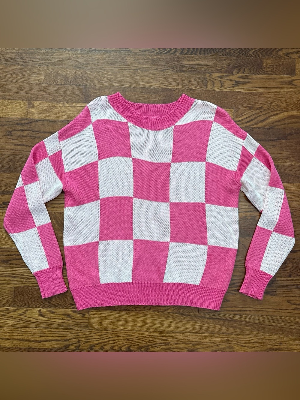Anniewear Checkered Pink and White Oversized Knit Sweater